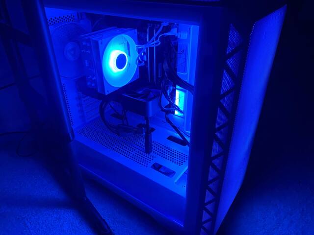 Illuminated case